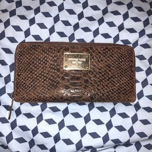 Michael Kors Snakeskin wallet